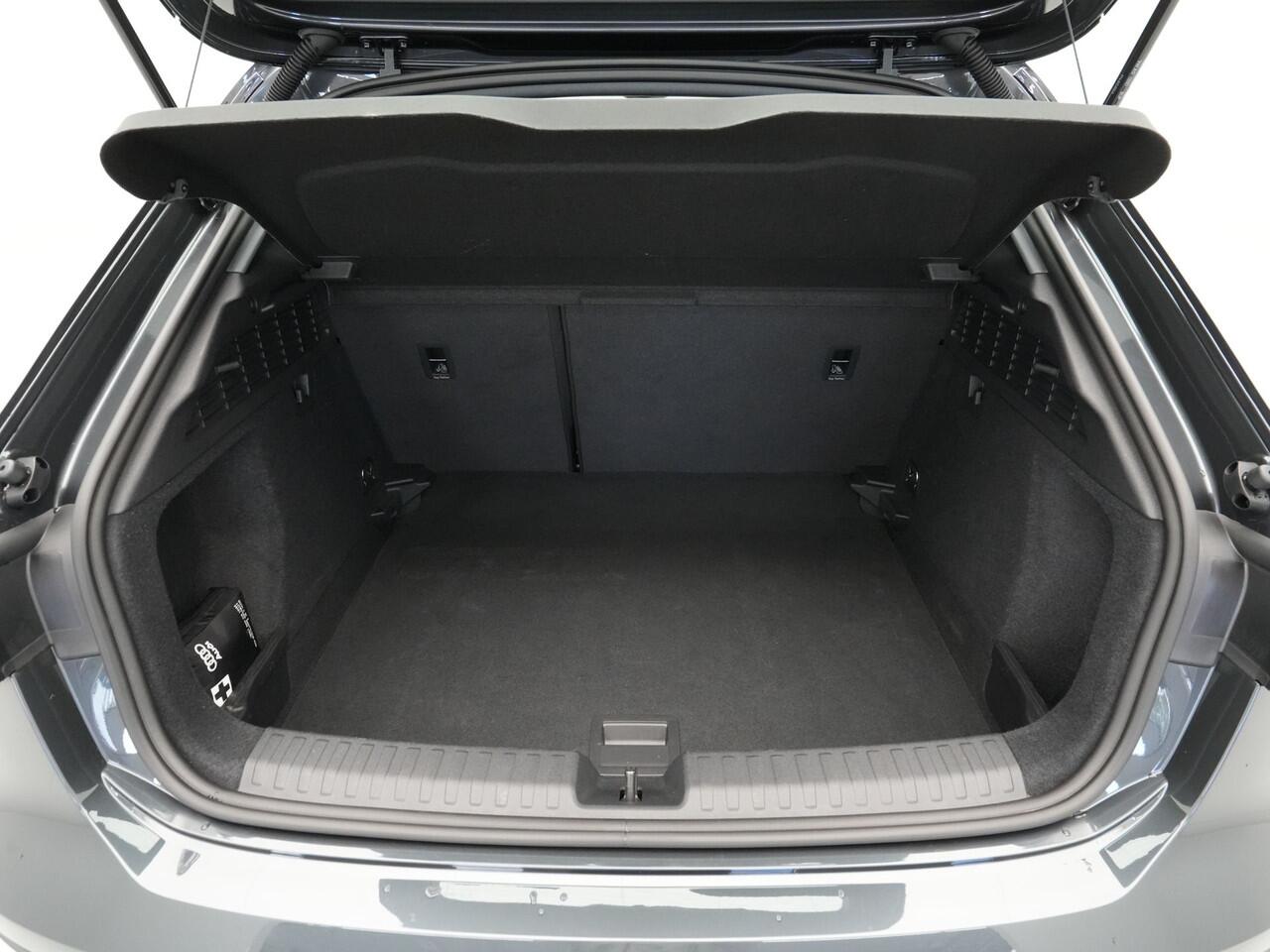 Audi A3 SPORTBACK 30 TFSI Pro Line Navi via App Acc Dab Lane Assist 65