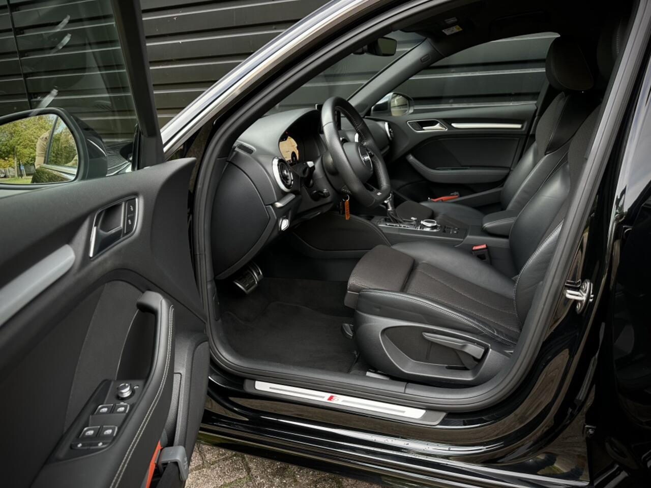 Audi A3 SPORTBACK 35 TFSI 3x S-LINE AUT|VIRTUAL|CAMERA|LED|CARPLAY