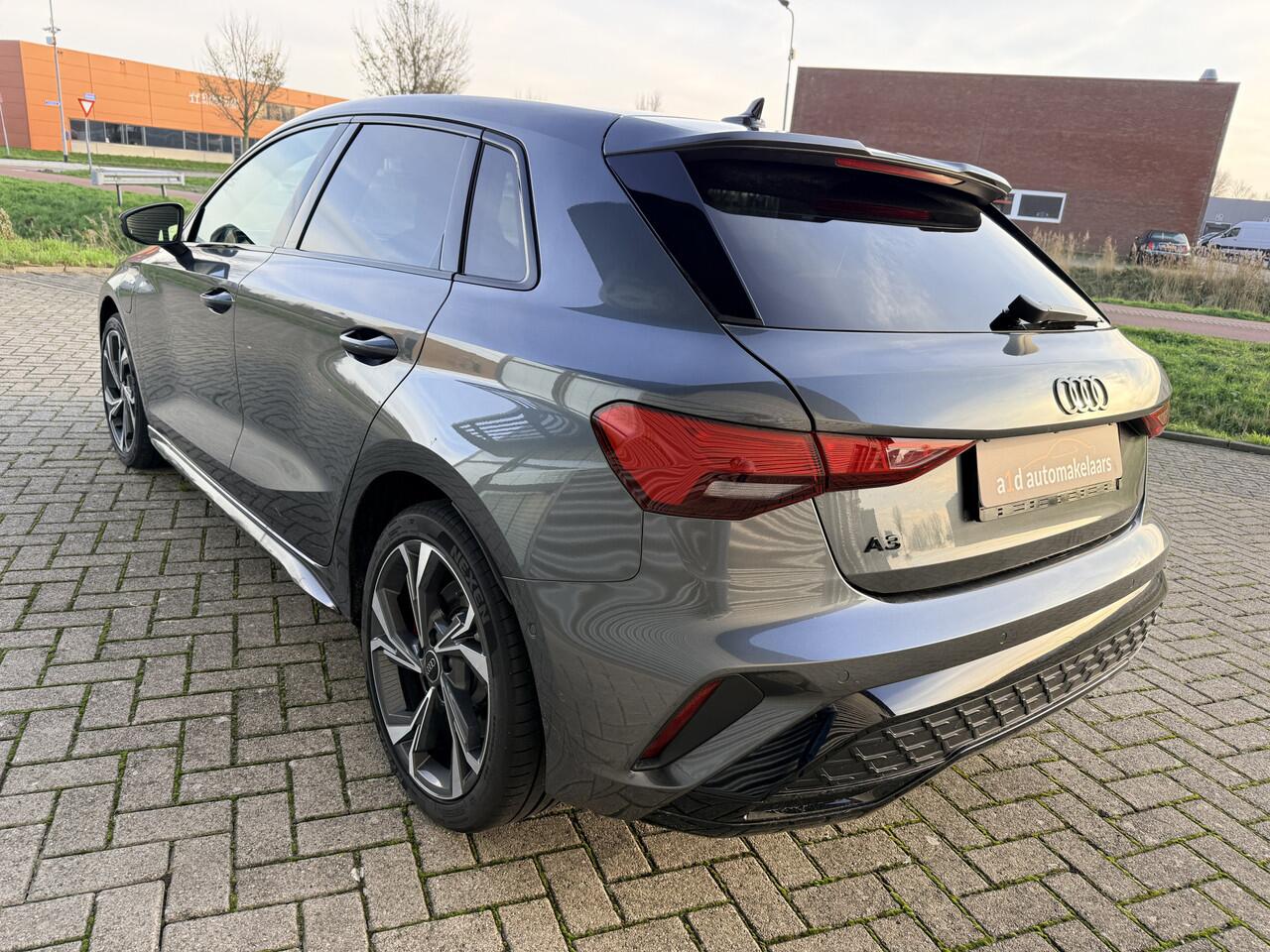 Audi A3 SPORTBACK 45 TFSI e S edition Competition 200kW Automaat Topmodel 45 TFSI e plug in hybride 200 kW S-line