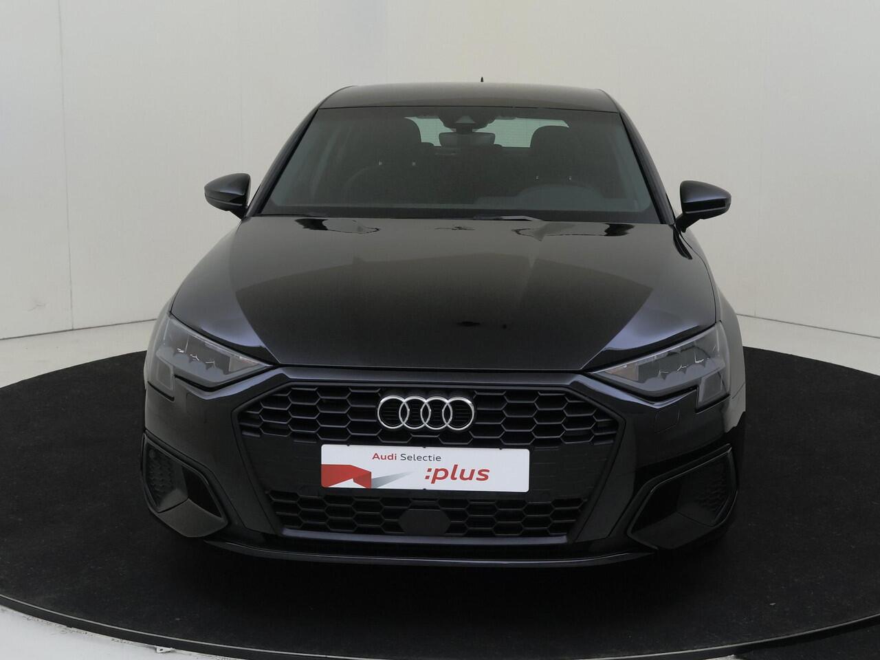 Audi A3 SPORTBACK 30 TFSI Pro Line | Stoelverwarming | Navigatie Plus | Parkeerasisstent | Keyless | CarPlay | Cruise control |