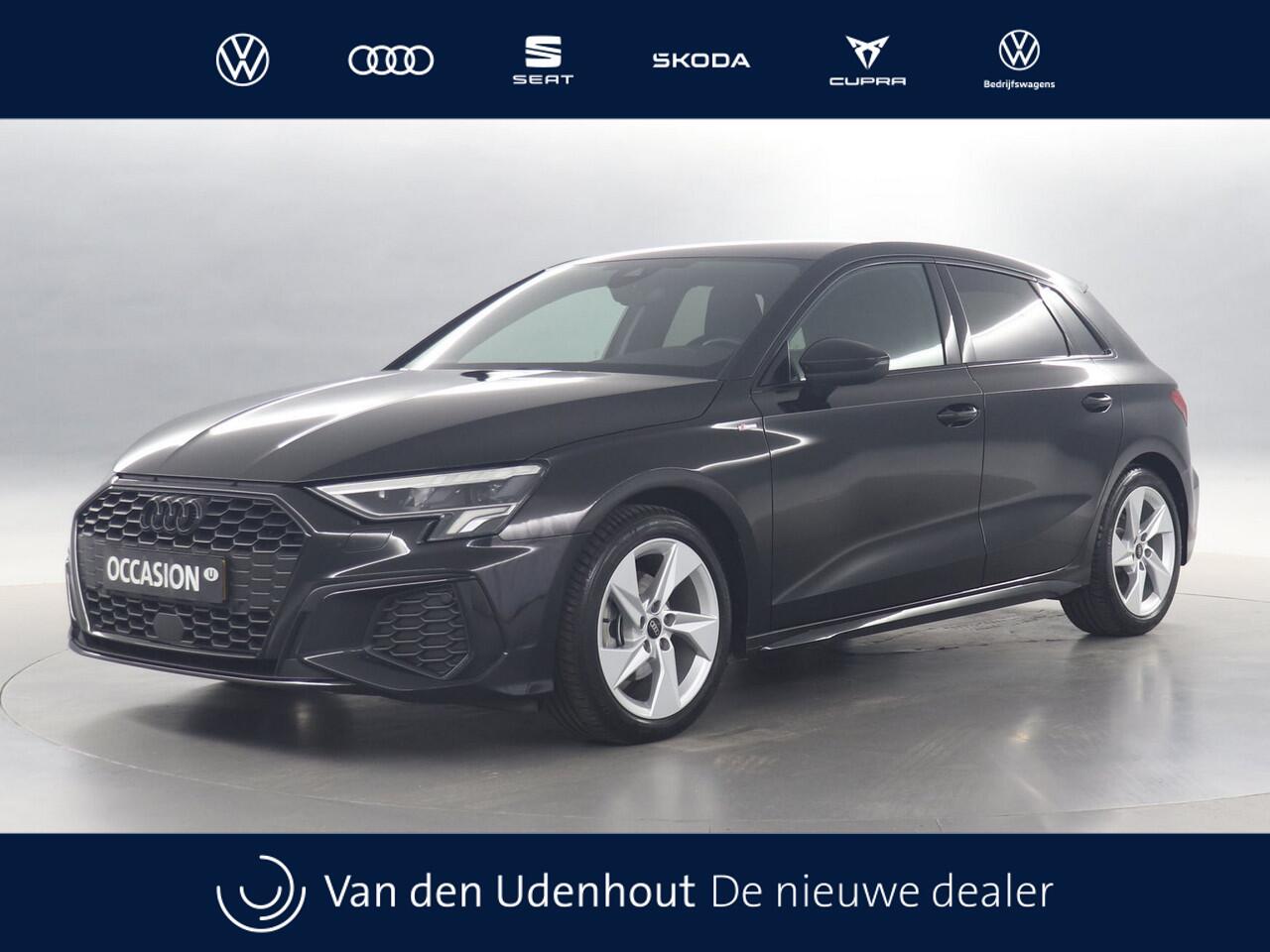 Audi A3 SPORTBACK 35 TFSI 150pk S Edition S-Tronic / Navigatie / Adaptive Cruise Control / Parkeersensoren