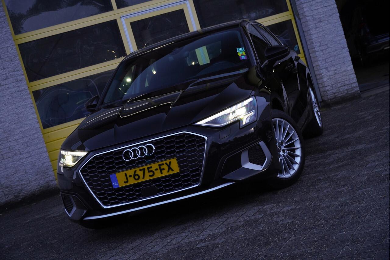 Audi A3 SPORTBACK 35 TFSI 150PK! Business Edition BJ2020 Lmv 17" | Led V+A | Pdc | Navi | Dynamische knipperlichten | App-Connect | Virtual cockpit | Climate control | Cruise control | Sportstoelen | Getint glas | Nw-model!