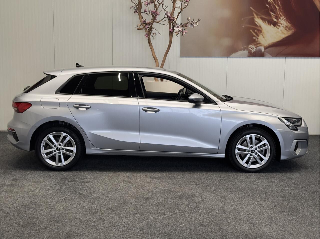 Audi A3 SPORTBACK 40 TFSI E EDITION PHEV AUTOMAAT VIRTUAL DASHBOARD STUUR FLIPPERS MET WINTERSET APPLE CARPLAY NAVIGATIE STOELVERWARMING ZEER MOOI !! 3010