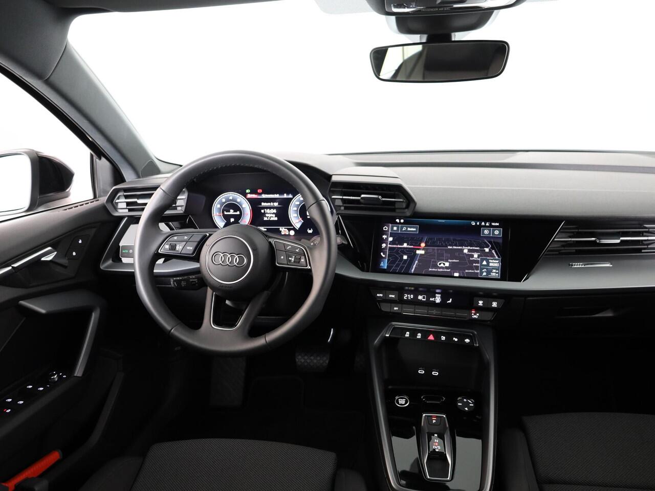 Audi A3 SPORTBACK 35 TFSI Advanced edition 150 pk S-tronic | Verlengde garantie | Navigatie | Parkeersensoren (Park assist) | Achteruitrijcamera | Adaptieve cruise control |