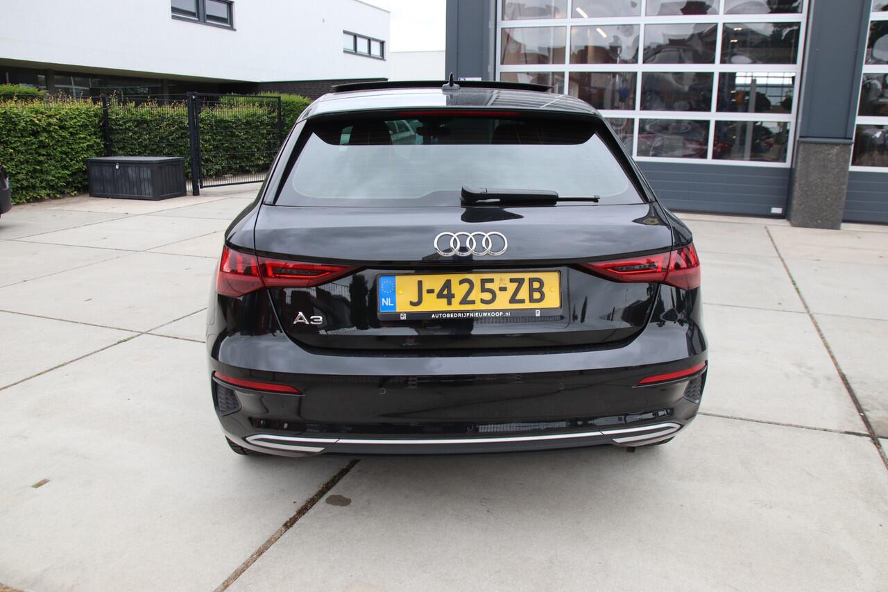 Audi A3 SPORTBACK 30 TFSI Business Ed. Pano, Viritueel, Clima, NL auto Aanbieding!