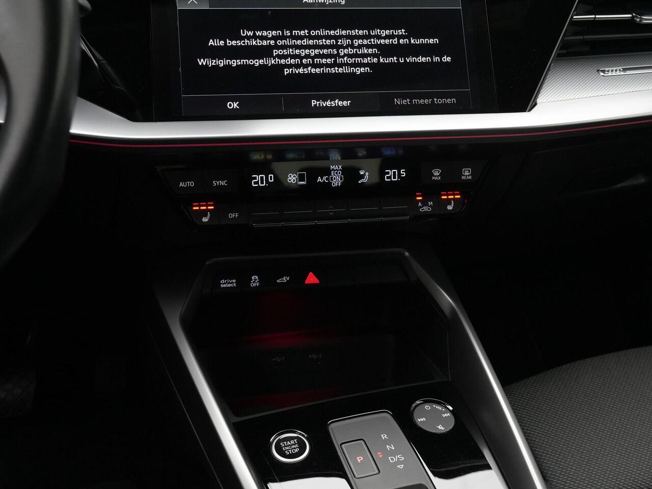 Audi A3 SPORTBACK 45 TFSI e 245 pk S-tronic Advanced edition / S-Line | Panoramadak | Achteruitrijcamera | Stoelverwarming | Navigatie