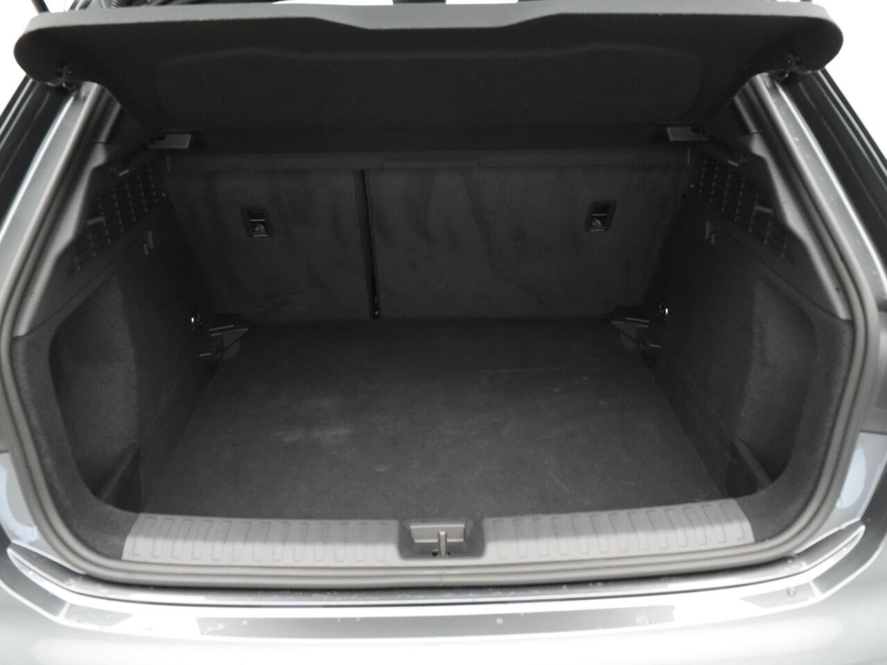 Audi A3 SPORTBACK 30 TFSI 110pk S-tronic S-line Trekhaak afneembaar Panorama Stoelverwarming Navigatie 15