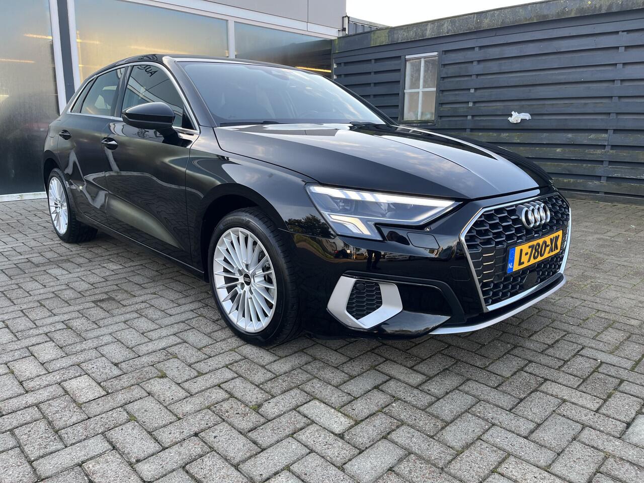 Audi A3 SPORTBACK 30 TFSI Advanced edition 50% deal 9.975,- ACTIE Automaat / Sportstoelen / Carplay / Clima / Cruise