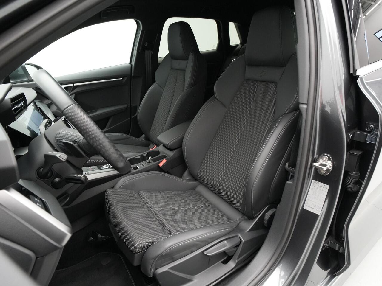 Audi A3 SPORTBACK 35 TFSI 150pk S-tronic S-line Navigatie Carplay Parkassist Stoelverwarming Pdc Acc 63