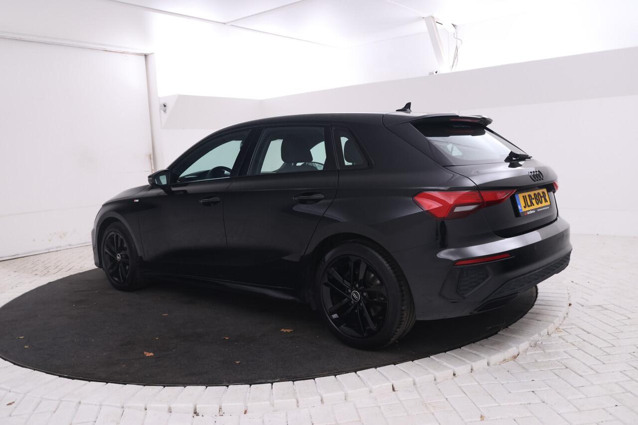 Audi A3 SPORTBACK 30 TFSI S edition Automaat, Navigatie, Must see!