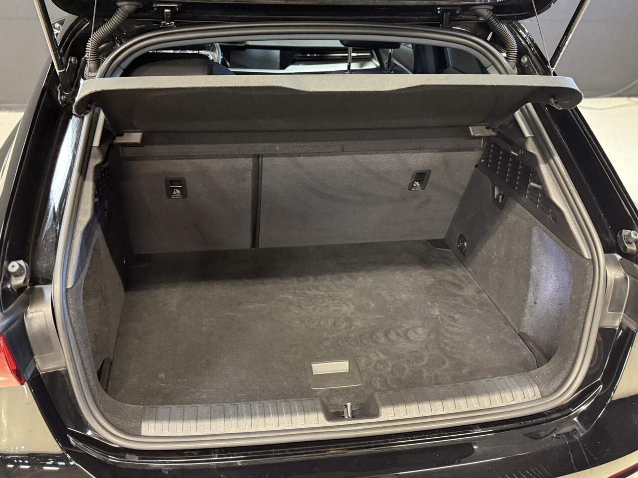 Audi A3 SPORTBACK 30 TFSI Pro Line | Apple Carplay | LED | Lane assist