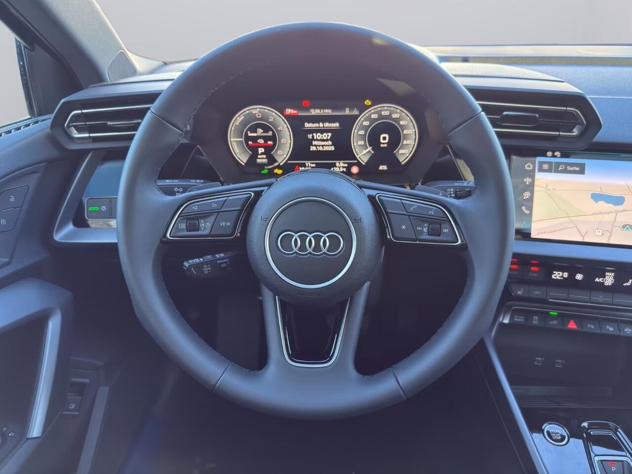 Audi A3 SPORTBACK 45 TFSI e S-LINE (200kW/272pk) ** LED, VIRTUAL, PANORAMA, ELECTR. BED. ST, PRIVACY, 18-inch ** UNFALLFREI - ¤ 14.300,= onder NP ** ** INFORMEER OOK NAAR ONZE AANTREKKELIJKE FINANCIAL-LEASE TARIEVEN **