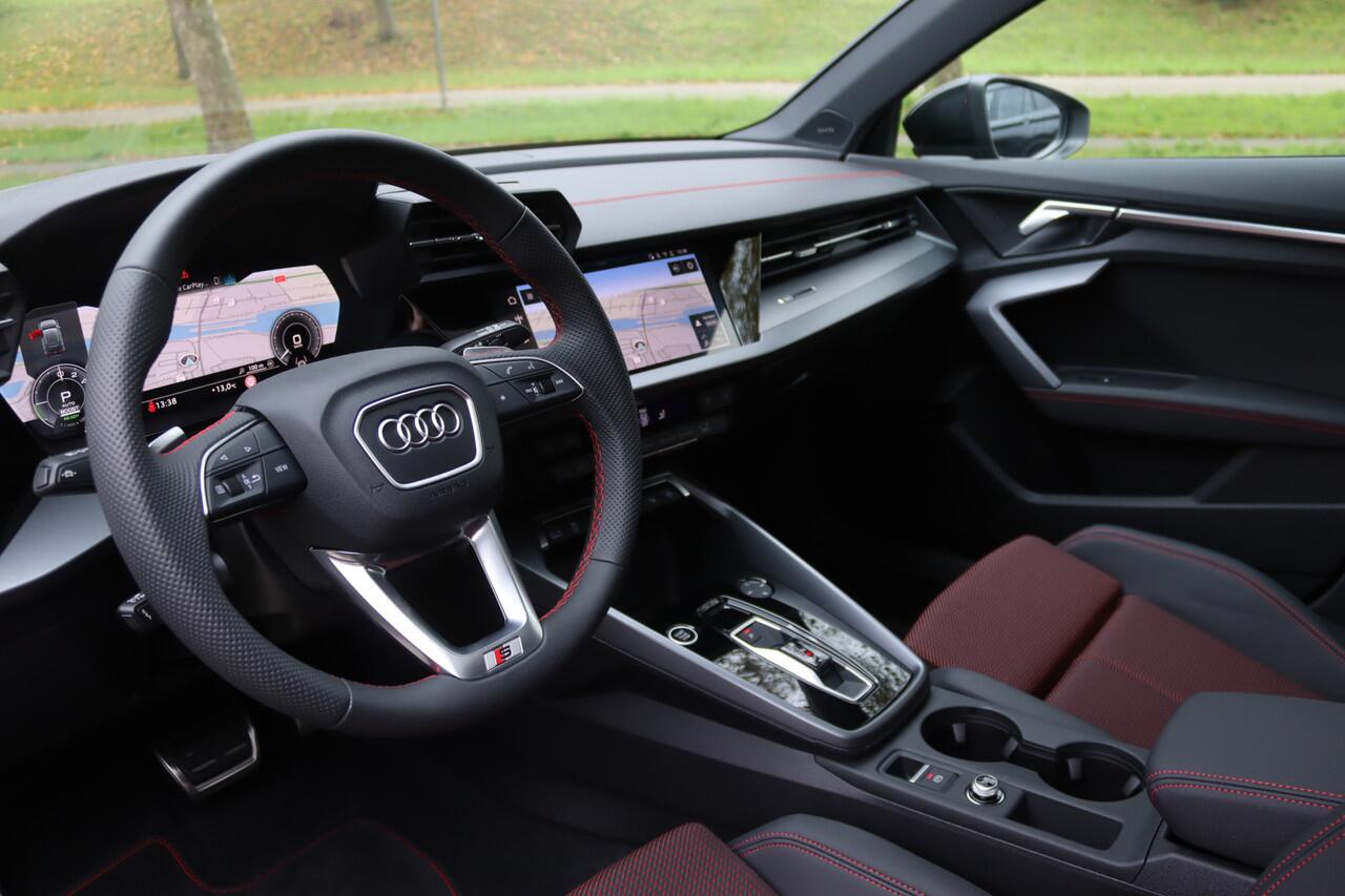 Audi A3 SPORTBACK 45 TFSI e 272pk S edition Competition Pano/Matrix LED/Navi+/Keyless/Camera/Head-up/Sonos/ACC/Dodehoek