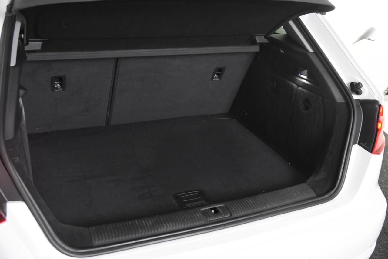 Audi A3 SPORTBACK 40 TFSI e Advance Sport *1ste Eigenaar*Leer*Stoelverwarming*Navigatie*
