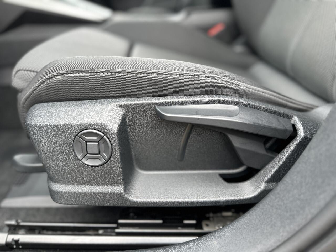 Audi A3 SPORTBACK 35 TFSI S-Line |150PK|ACC|VIRTUAL DASH|ST VWM|CARPLAY|19"LM VELGEN