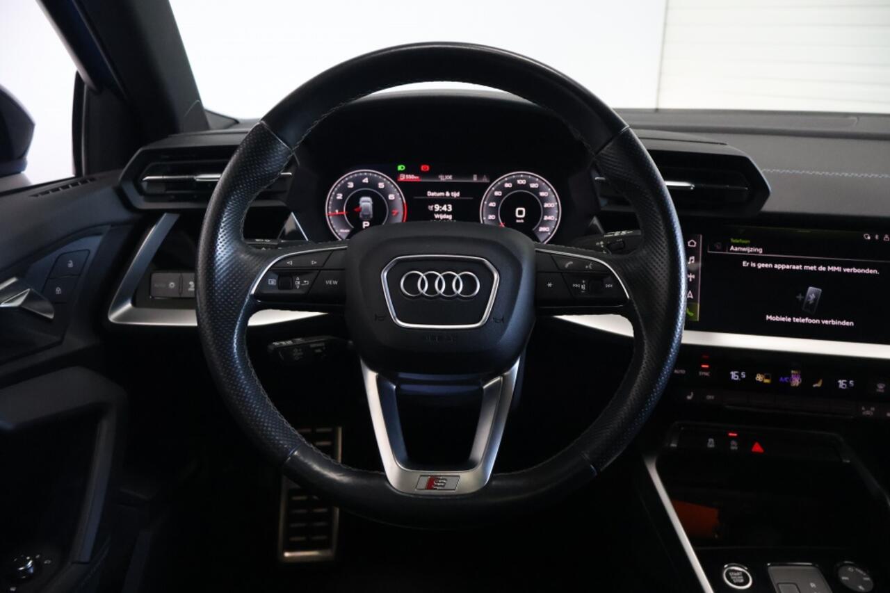 Audi A3 SPORTBACK 30 TFSI S edition | Panoramadak | Matrix LED | ACC | 19"