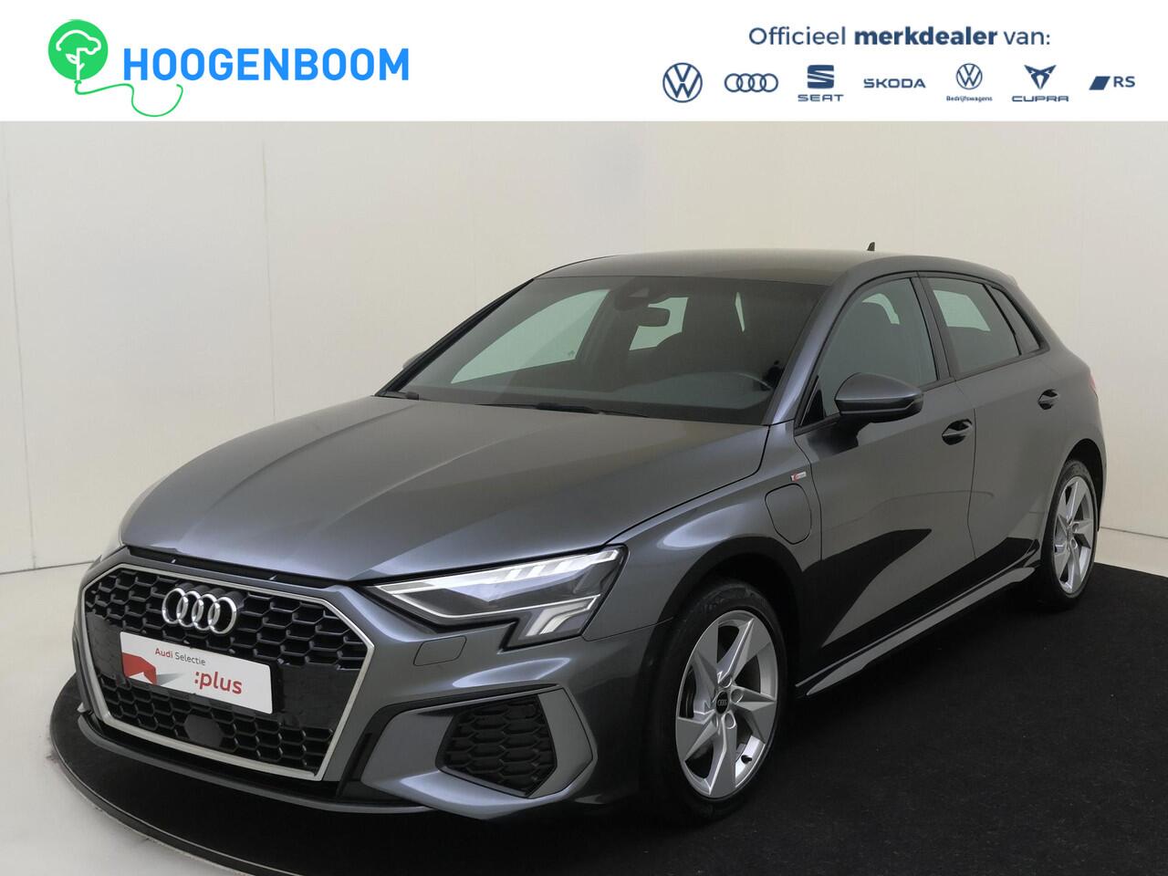 Audi A3 SPORTBACK 40 TFSI e S edition | Virtual cockpit Plus | Parkeerassistent | Achteruitrijcamera | Stoelverwarming | Leder/alcantara bekleding | Navigatie Plus | CarPlay |
