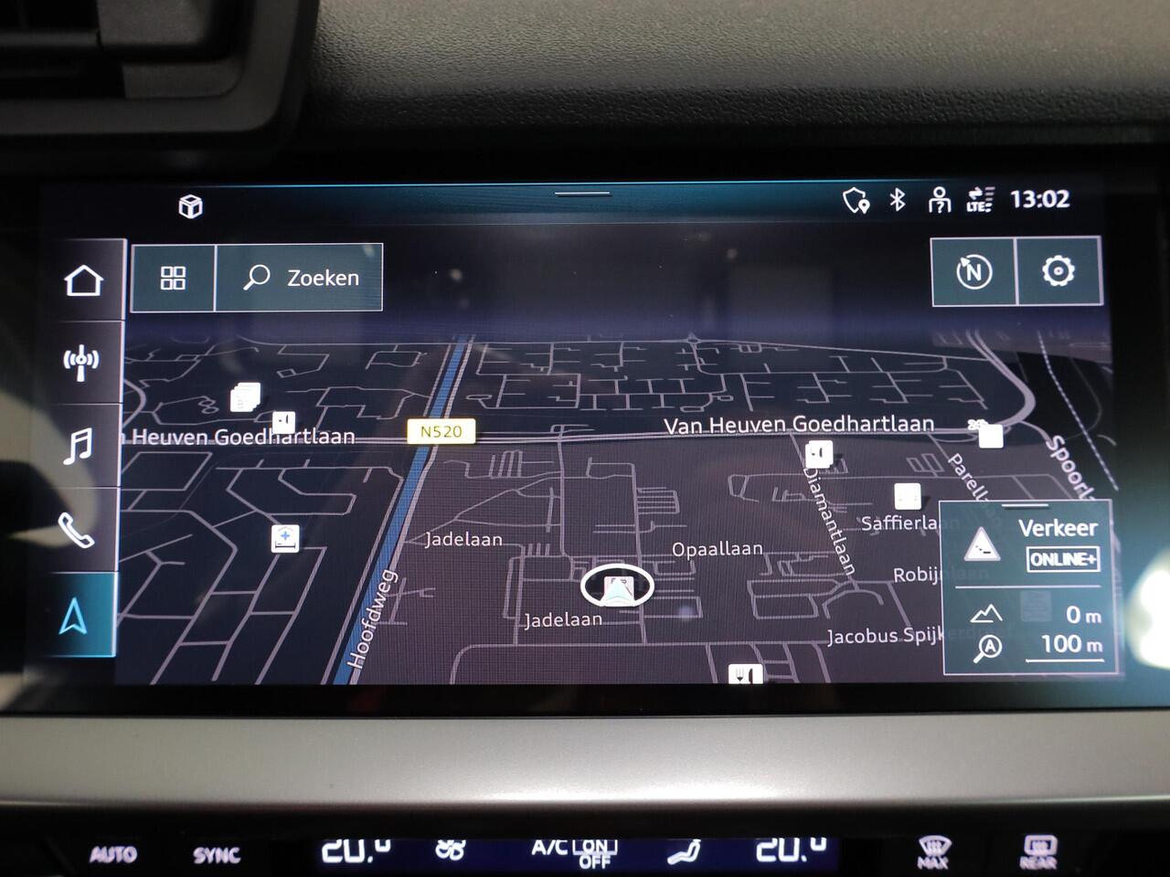 Audi A3 SPORTBACK 30 TFSI S edition 110 pk S-tronic | Navigatie | Panoramadak | Parkeersensoren (Park assist) | S-Line |