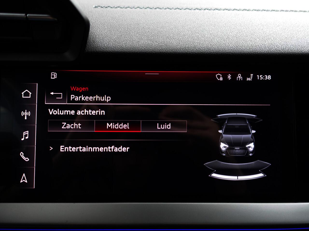 Audi A3 SPORTBACK 35 TFSI S Competition Aut- Sport Interieur, Sfeerverlichting, Xenon Led Matrix, CarPlay, Park Assist, Keyless