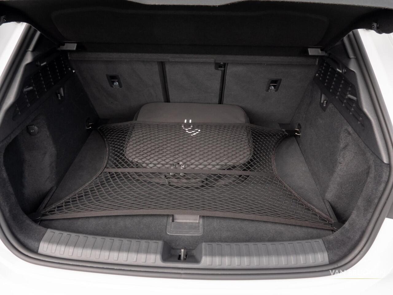 Audi A3 SPORTBACK 45 TFSI e S-Line Pano RS-Stoelen B&O Sfeer S3 BTW ACC Camera