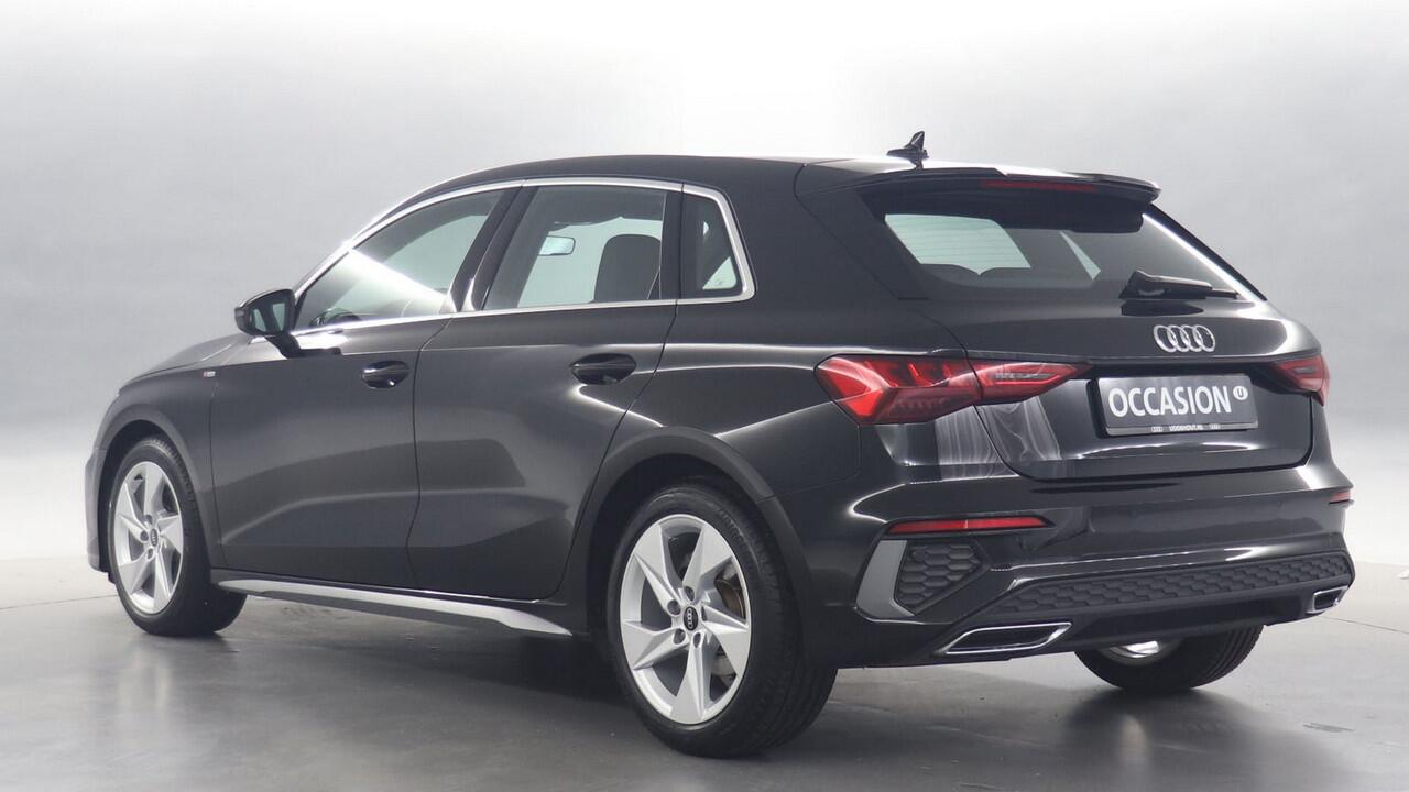 Audi A3 SPORTBACK 30 TFSI 110pk S Edition S-tronic / Navigatie / Adaptive Cruise Control / LED