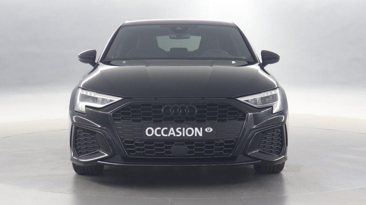 Audi A3 SPORTBACK 35 TFSI 150pk S-Line Edition S-Tronic / Navigatie / Adaptive Cruise Control / Parkeersensoren