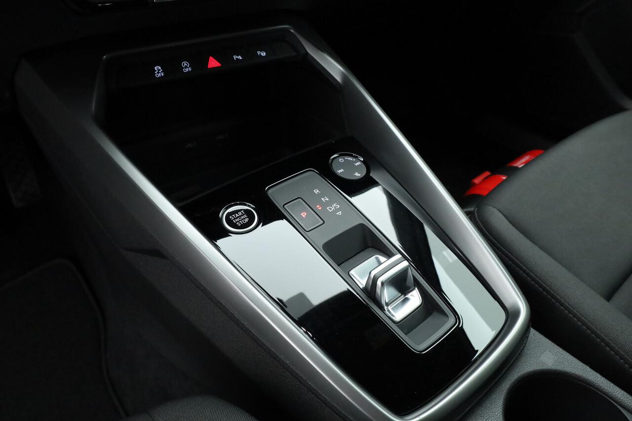 Audi A3 SPORTBACK 30 TFSI Pro Line | Facelift model | Camera | Keyless | Stoelverw. | Cruise | 18''