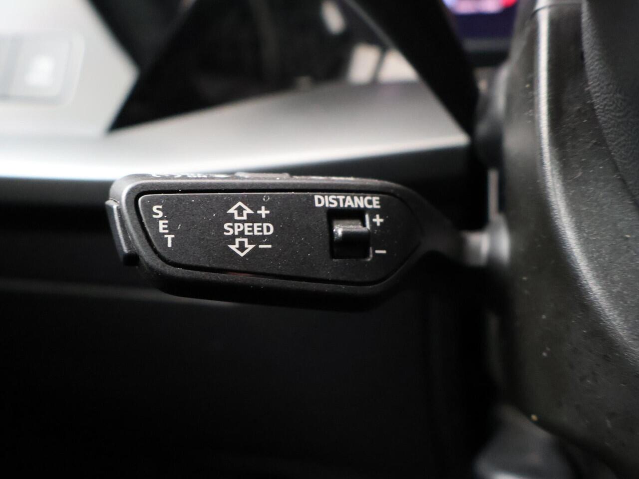 Audi A3 SPORTBACK 30 TFSI Advanced edition | 110 PK | Sportstoelen | Verwarmde voorstoelen | Navigatiesysteem |