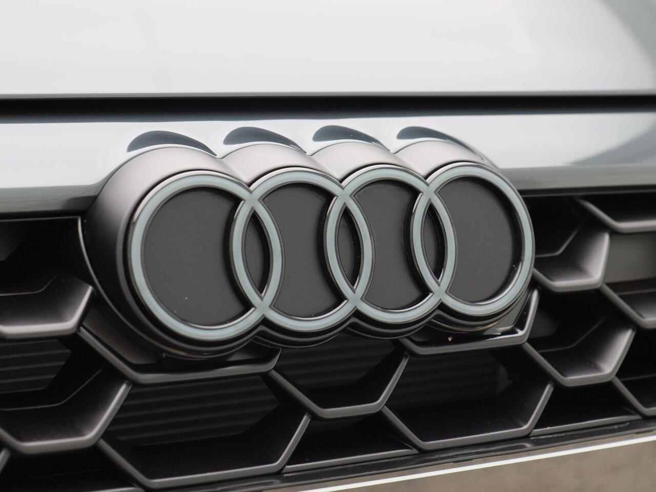 Audi A3 SPORTBACK Advanced edition 40 TFSI e | 204 PK | Zwart optiek | 17 inch velgen | Achteruitrij camera | Stoel. verwarm. | Audi drive select |