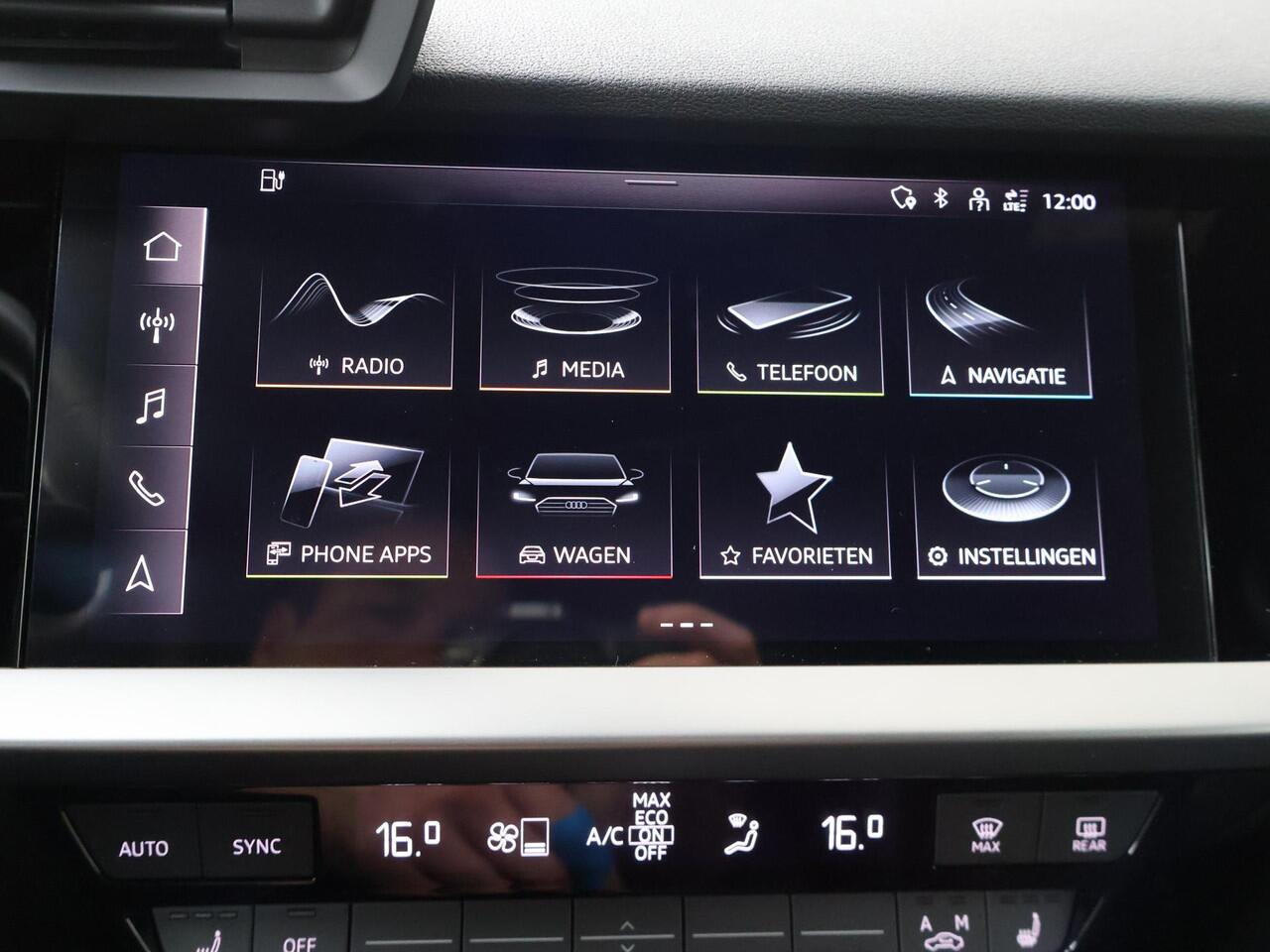 Audi A3 SPORTBACK 45 TFSI e S edition Competition | 245 PK | SoH 97% | LED verlichting | Audi soundsystem | Navigatiesysteem |