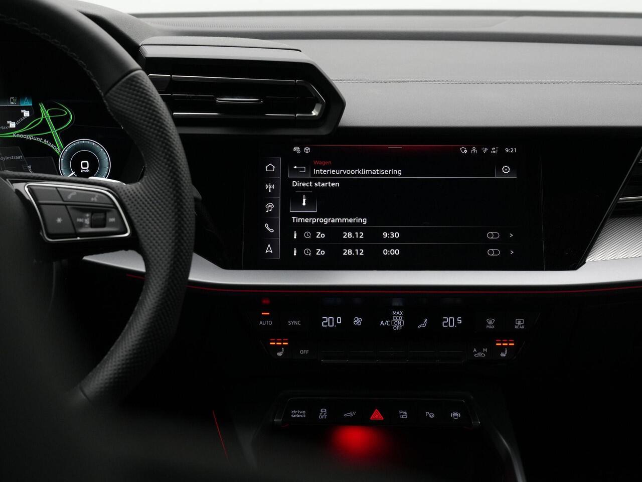 Audi A3 SPORTBACK 45 TFSI e 272 pk S-tronic S edition Competition / S-Line | Panoramadak | Elektr. verstelbare stoelen | Matrix LED | Achteruitrijcamera