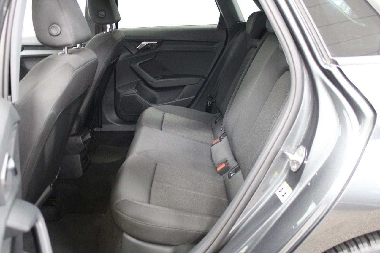 Audi A3 SPORTBACK 30 TFSI S edition