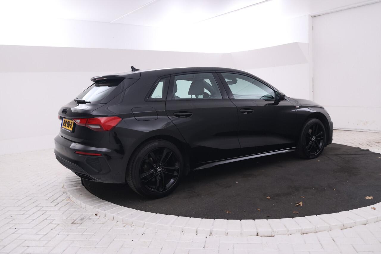 Audi A3 SPORTBACK 30 TFSI S edition Automaat, Navigatie, Must see!
