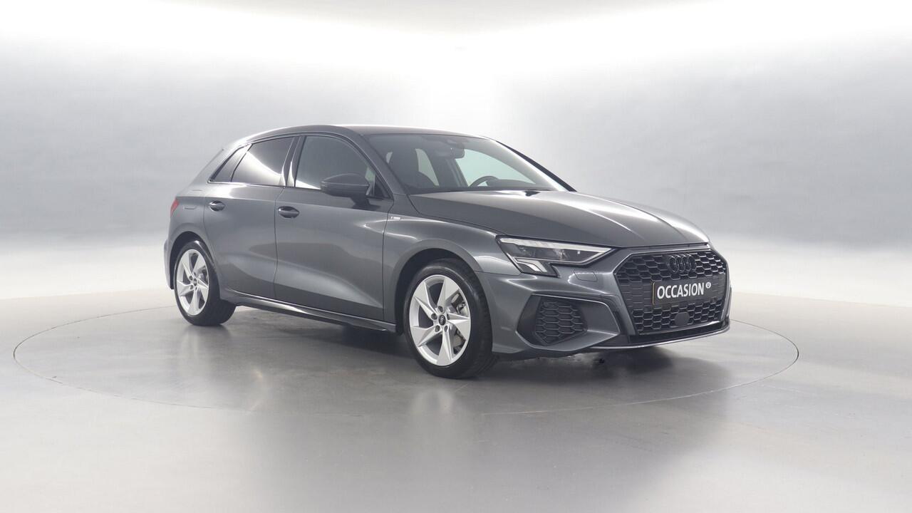 Audi A3 SPORTBACK 35 TFSI 150pk S-Line edition S-Tronic / Navigatie / Adaptive Cruise Control / Parkeersensoren