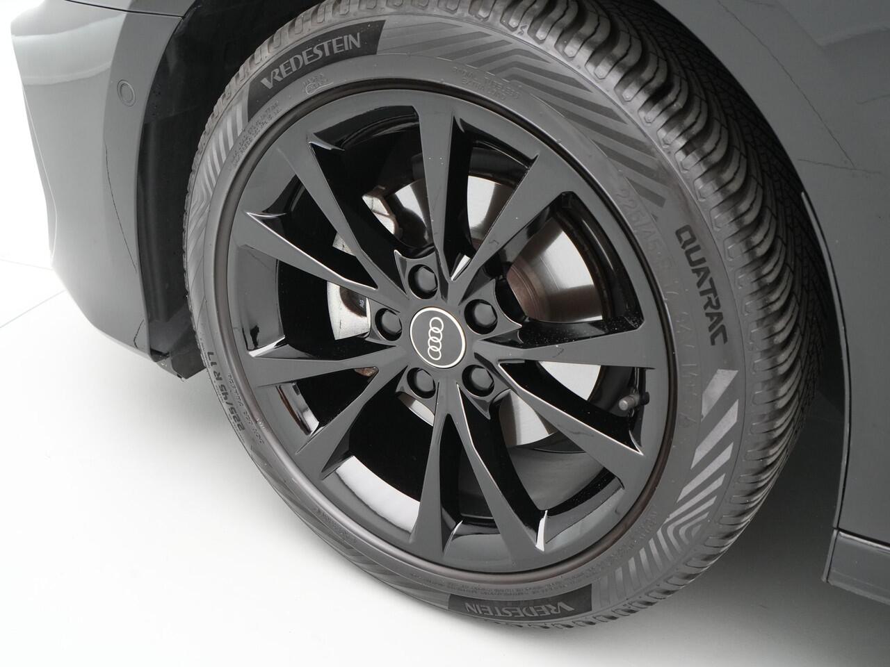 Audi A3 SPORTBACK 30 TFSI 116 pk S-tronic S edition Navi, PDC, Led, Privacy glas 30