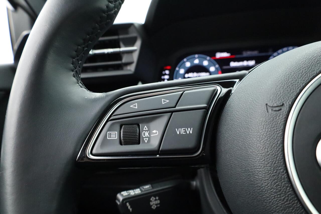 Audi A3 SPORTBACK 30 TFSI Pro Line | Facelift model | Camera | Keyless | Stoelverw. | Cruise | 18''