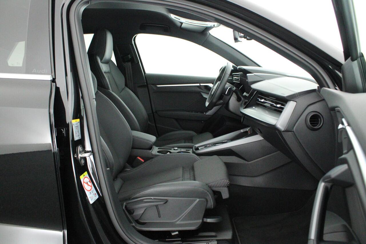 Audi A3 SPORTBACK 30 TFSI 116pk 2x S-Line Facelift Navigatie Virtual Cockpit LED koplampen