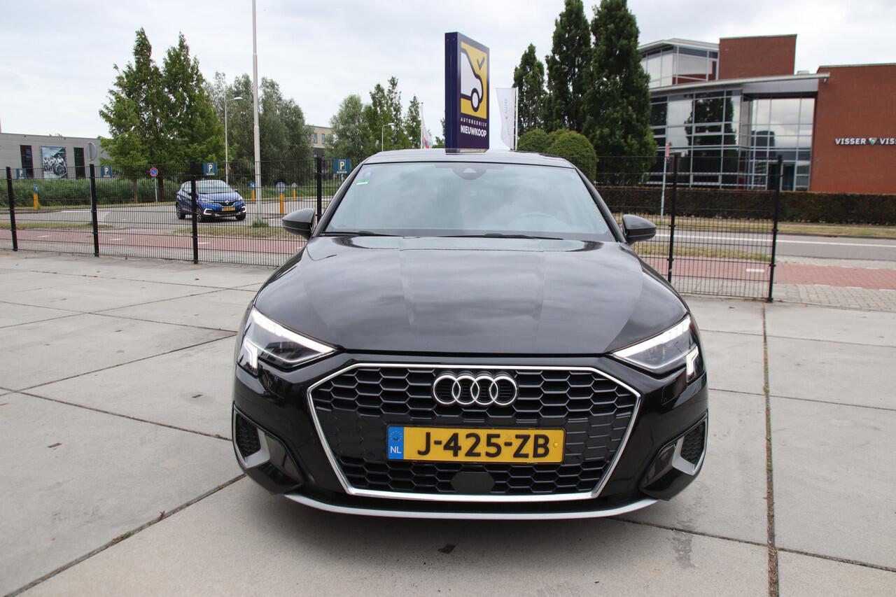 Audi A3 SPORTBACK 30 TFSI Business Ed. Pano, Viritueel, Clima, NL auto Aanbieding!