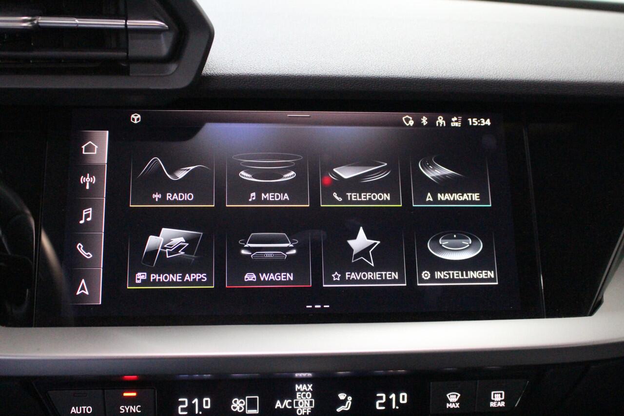 Audi A3 SPORTBACK 30 TFSI Advanced edition Navigatie | Climate control | Cruise Control | Lichtmetalen velgen