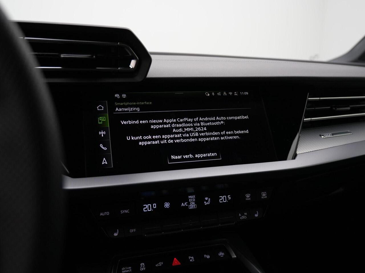 Audi A3 SPORTBACK 45 TFSI e 272 pk S-tronic S-Line | Head-up display | Matrix LED | Sonos | Elektr. verstelbare stoel | Achteruitrijcamera