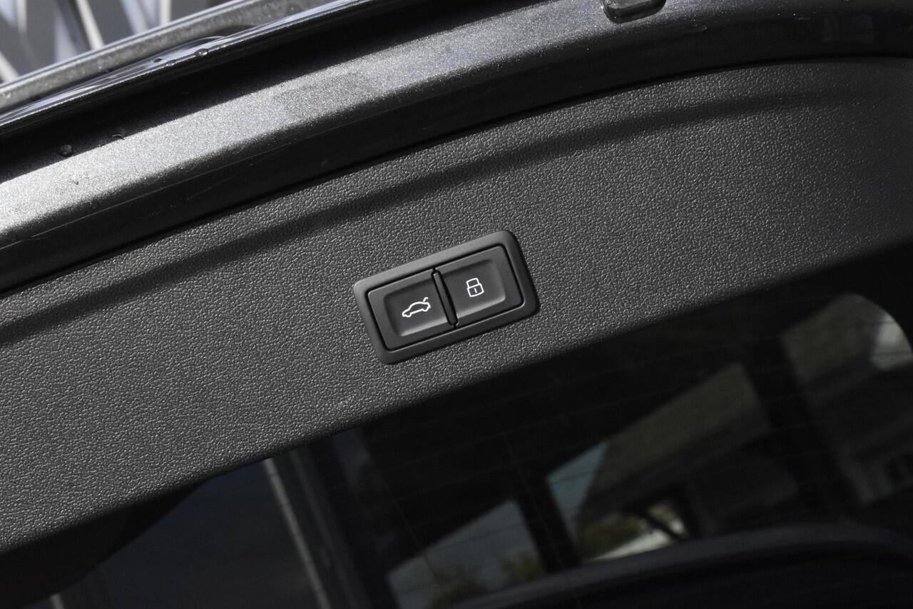 Audi A3 SPORTBACK 45 TFSI e S edition Competition BTW