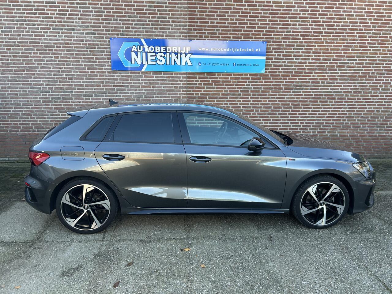 Audi A3 SPORTBACK 40 TFSI quattro 2xS-Line Automaat