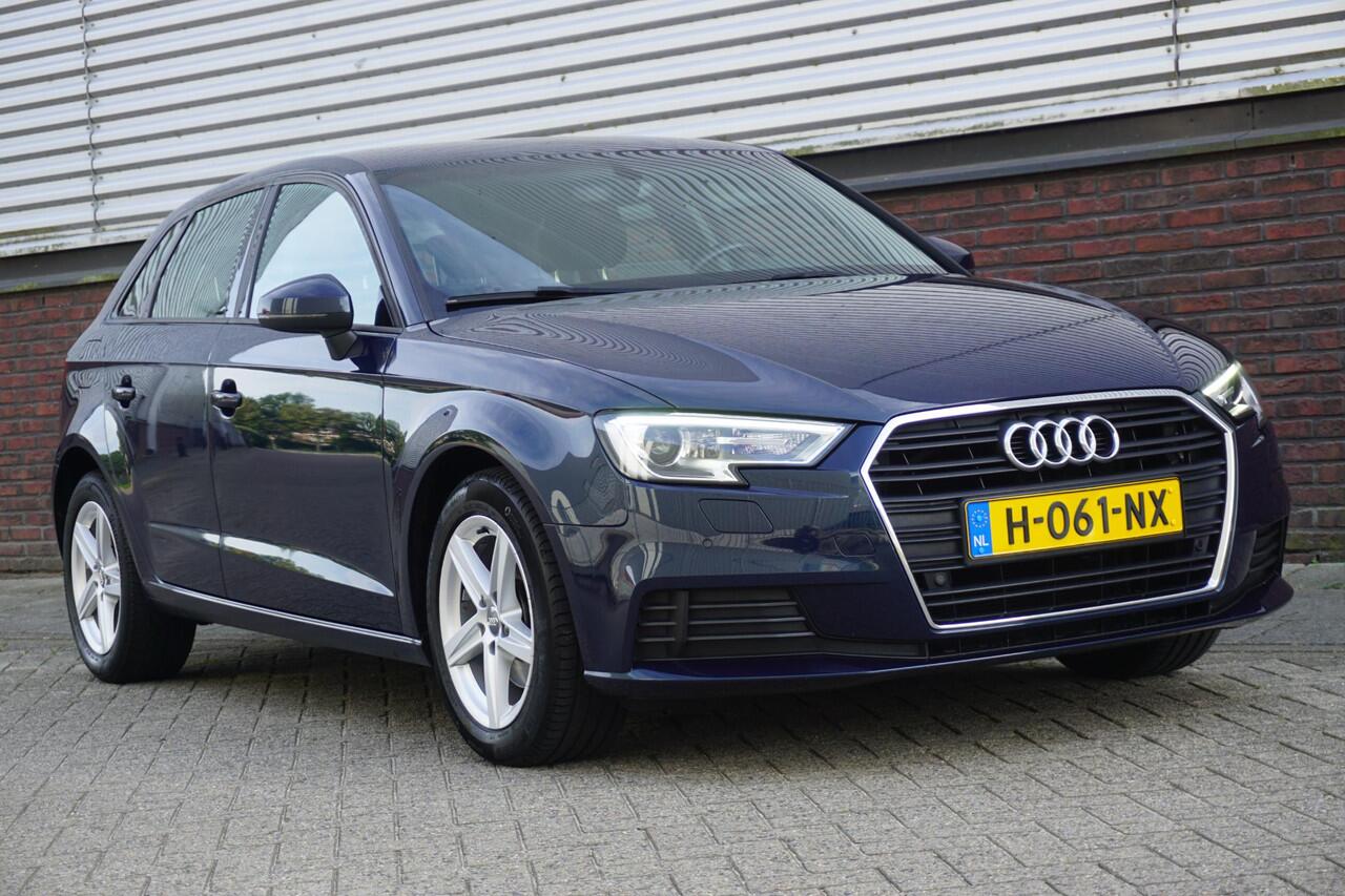 Audi A3 SPORTBACK 35 TFSI 150PK CoD Xenon/Navi/Automaat/1e Eigenaar/ Goed onderhouden!