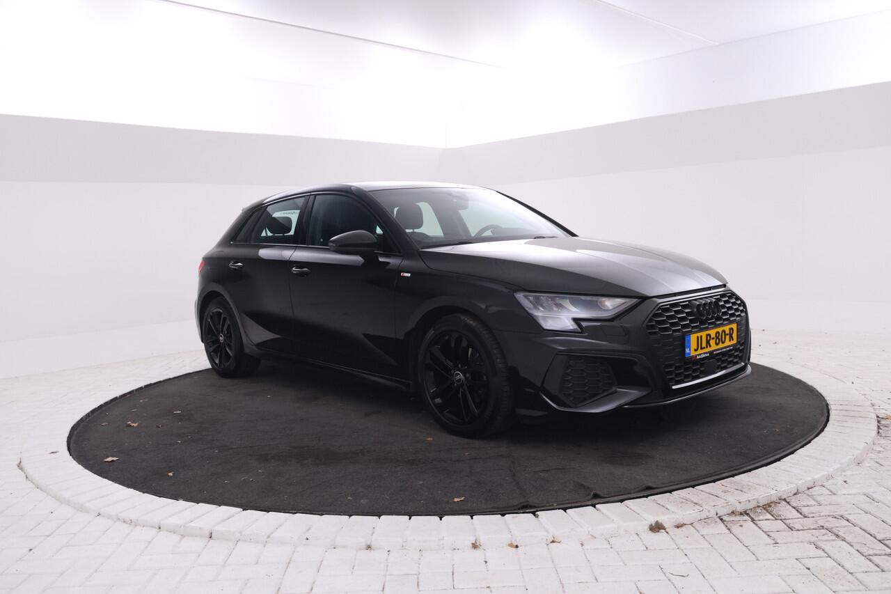 Audi A3 SPORTBACK 30 TFSI S edition Automaat, Navigatie, Must see!