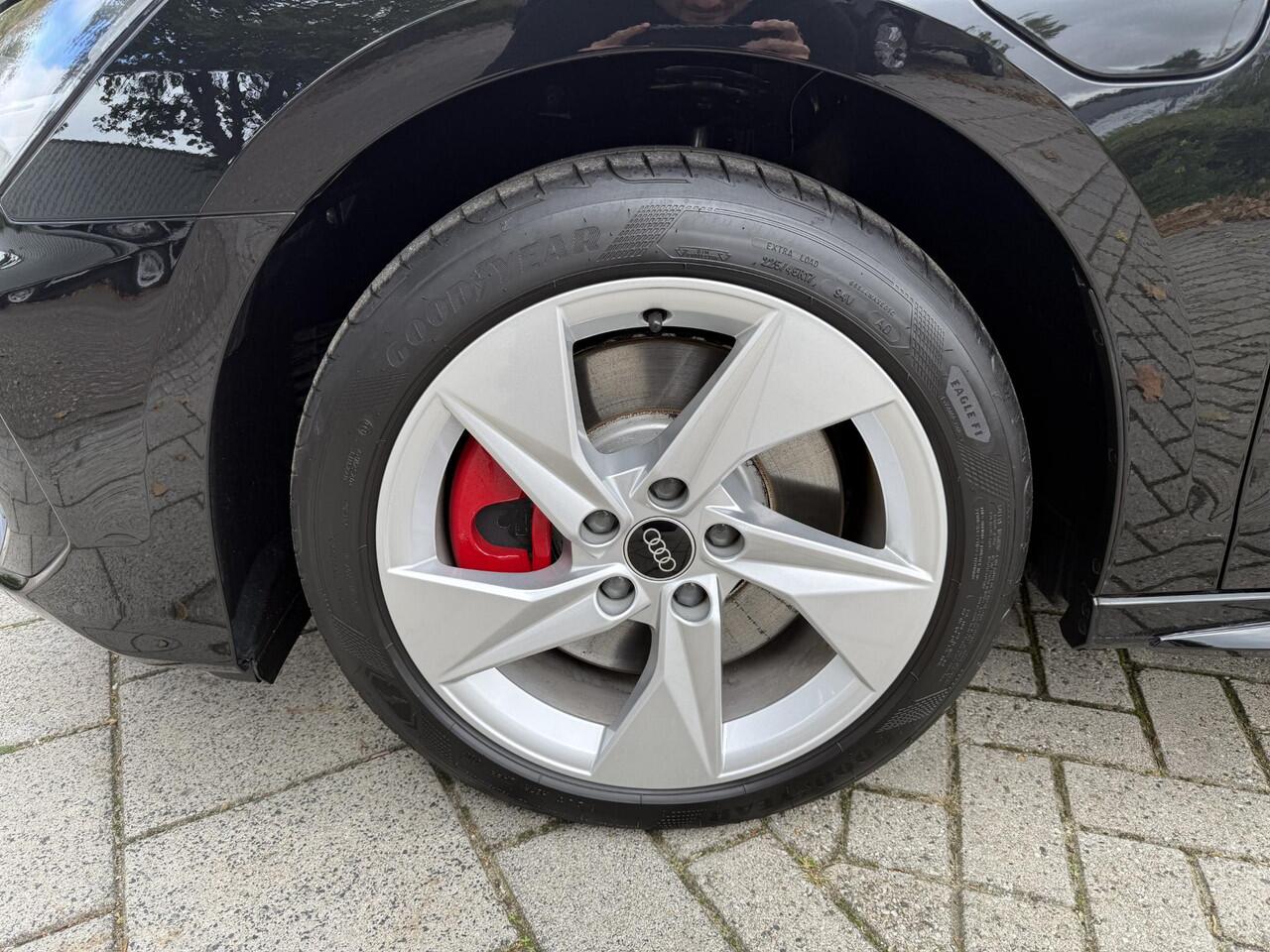 Audi A3 SPORTBACK 45 TFSI e S-Line Competition edition | Afneembare Trekhaak | Dealer onderhouden |