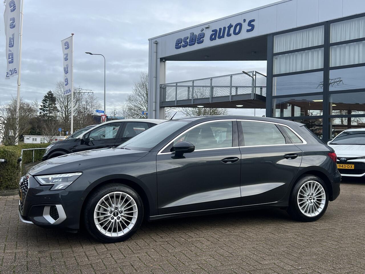 Audi A3 SPORTBACK 35 TFSI 150 pk Automaat Business Edition Navi Camera Sportstoelen Stoelverwarming Parkeersensoren v+a Led Koplampen Carplay Mild Hybride NL Auto 1e Eigenaar