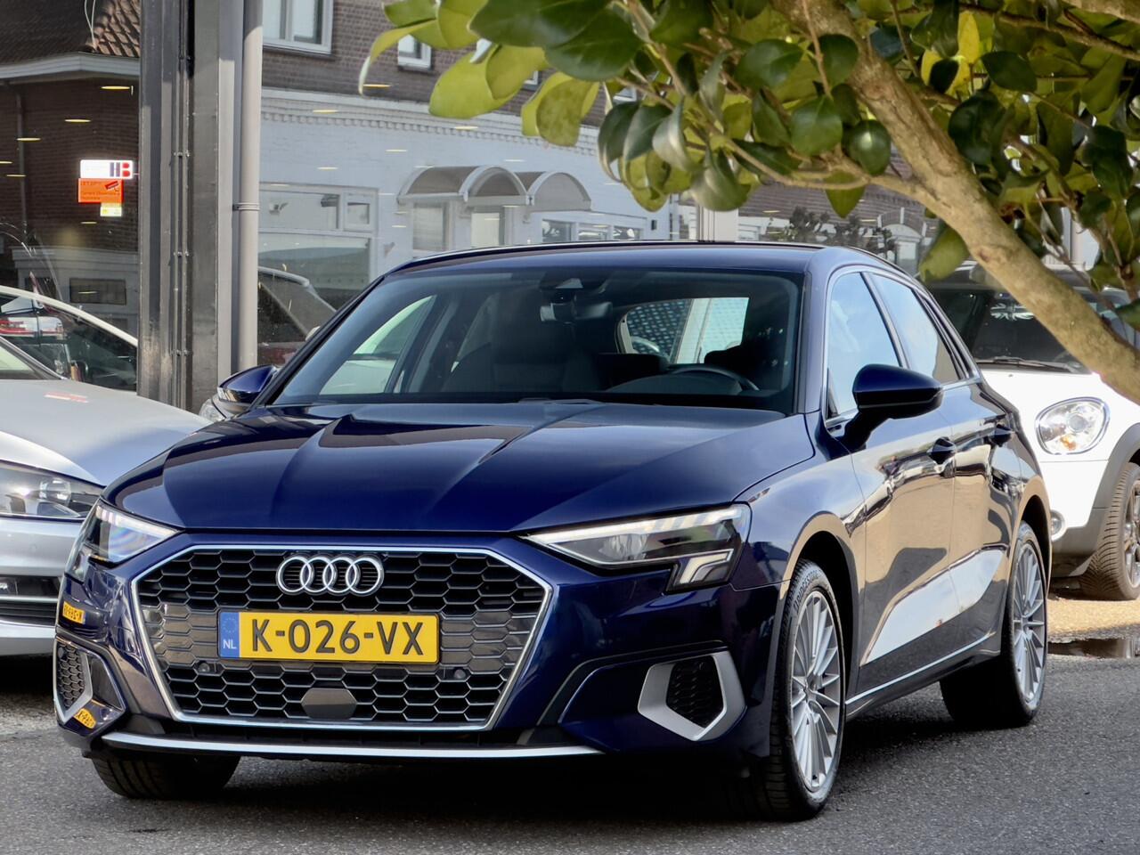 Audi A3 SPORTBACK 35 TFSI AUT7 EDITION 97D.KM NAVI AIRCO DIGI-DASH APPLE-CARPLAY LED LMV PDC