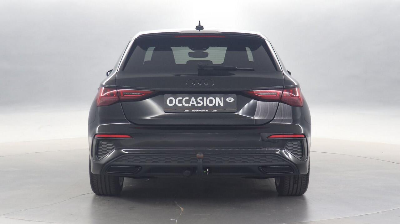 Audi A3 SPORTBACK 35 TFSI 150pk S Edition S-Tronic / Navigatie / Adaptive Cruise Control / Parkeersensoren