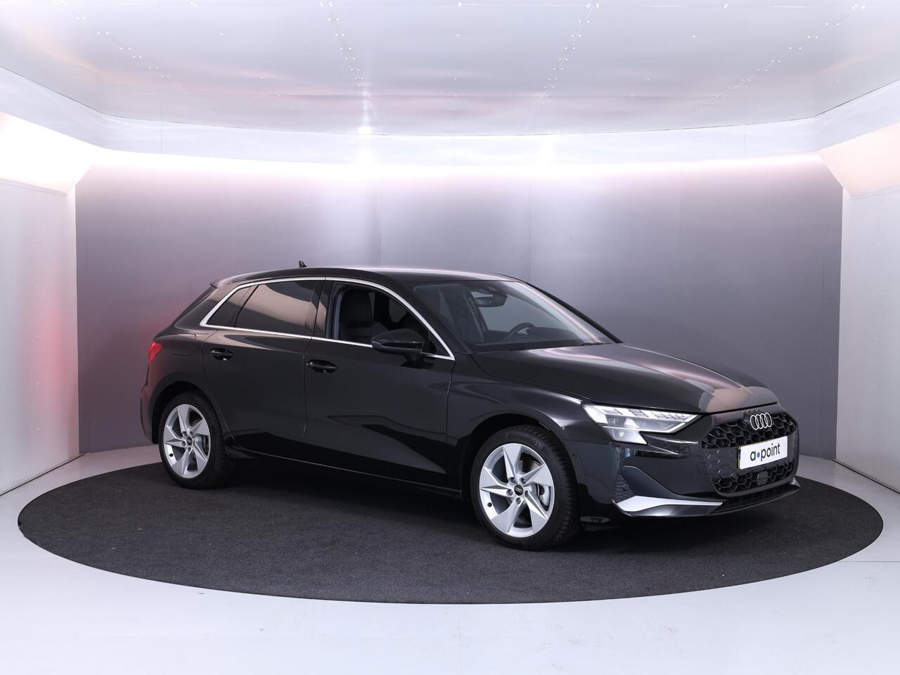 Audi A3 SPORTBACK 35 TFSI Advanced edition 150 pk S-tronic | Verlengde garantie | Navigatie | Parkeersensoren (Park assist) | Achteruitrijcamera | Adaptieve cruise control |