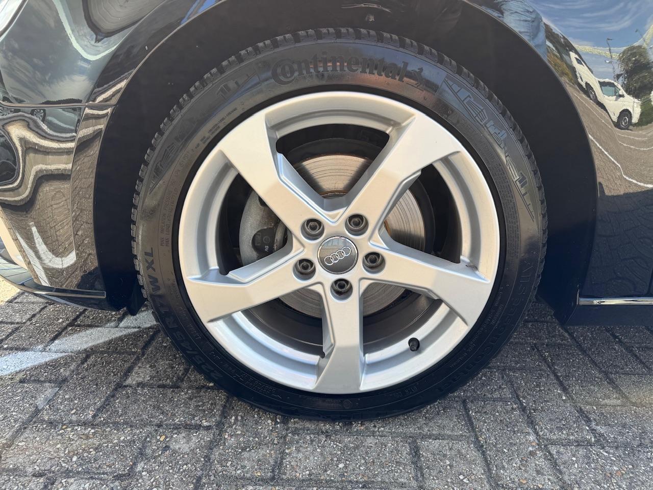 Audi A3 SPORTBACK 35 TFSI CoD Sport | Xenon | S-tronic | Navi | DAB